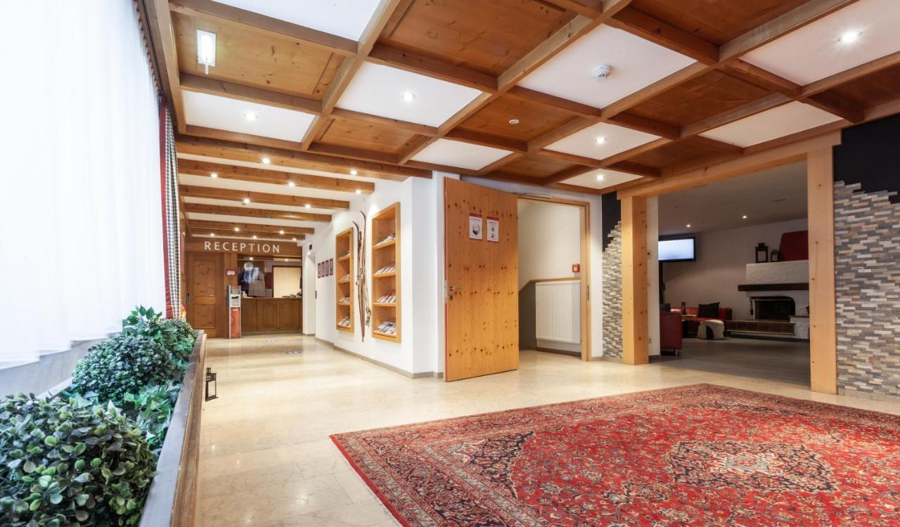 First Mountain Hotel Montafon 加舒恩 外观 照片