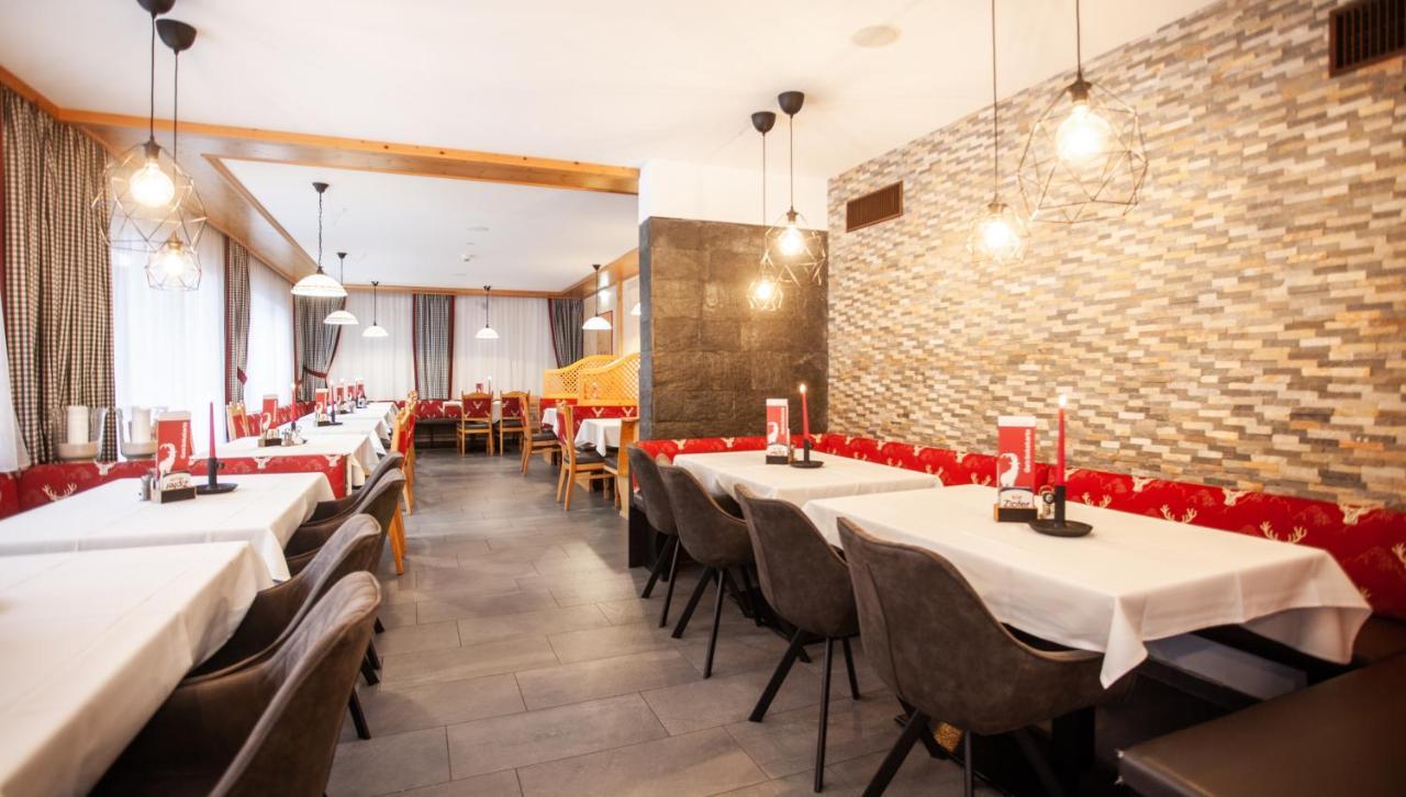 First Mountain Hotel Montafon 加舒恩 外观 照片