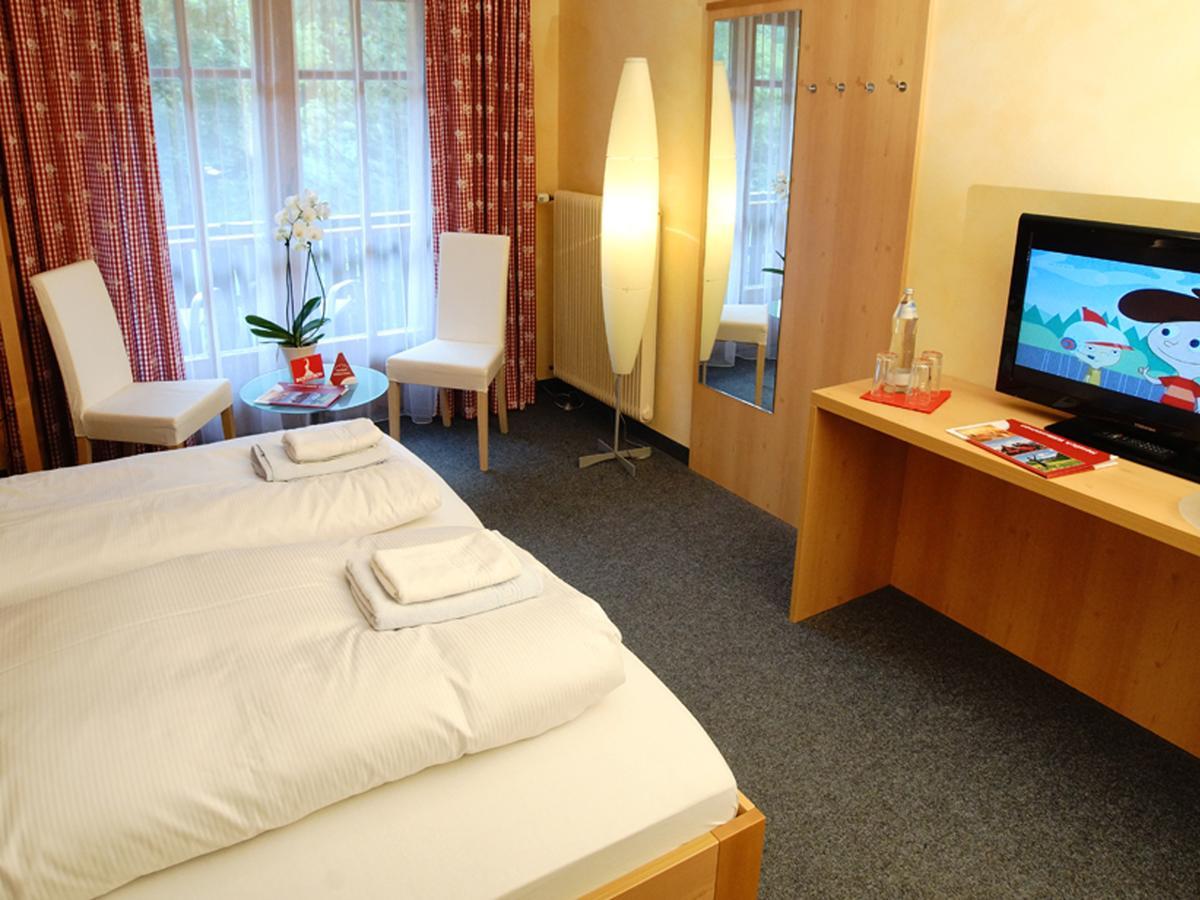 First Mountain Hotel Montafon 加舒恩 外观 照片